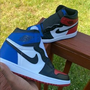Air Jordan 1 top 3s
